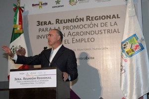  El secretario José Calzada Rovirosa aseguró que gracias a la actividad que realizan los productores pecuarios, México se ha convertido en el séptimo productor de proteína animal del mundo 